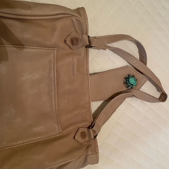 Austin Ranch Leather Handbag - Picture 4 of 8